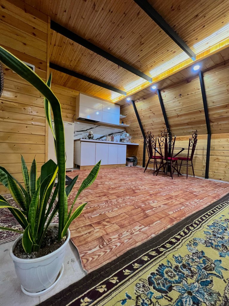 کلبه دوخوابه سوئیسی مردمک