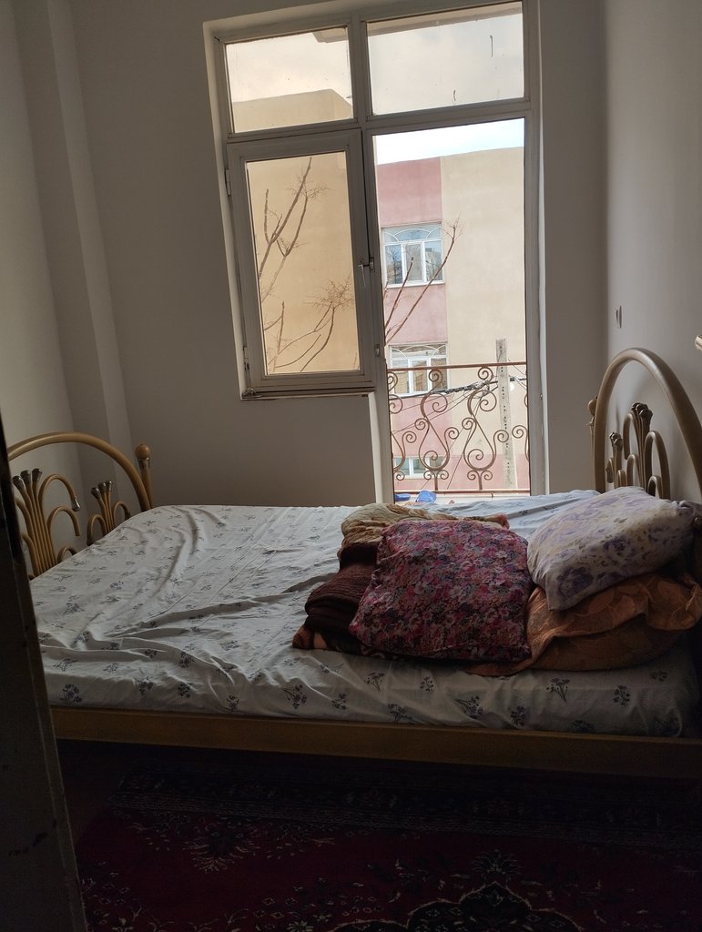 آپارتمان یک خوابه زرناس