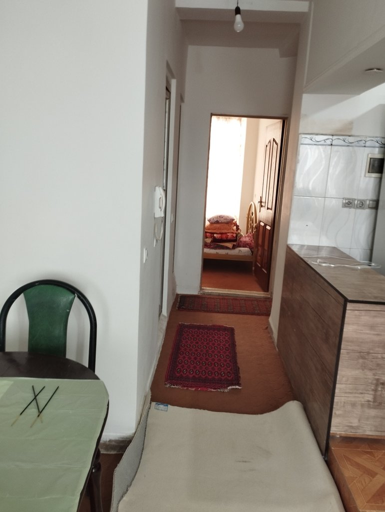 آپارتمان یک خوابه زرناس