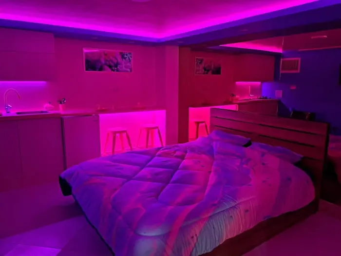 آپارتمان فلت سی و سه پل