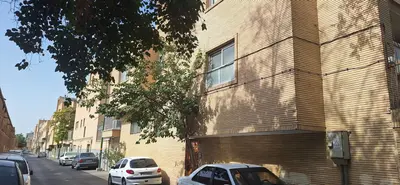 آپارتمان فلت سی و سه پل