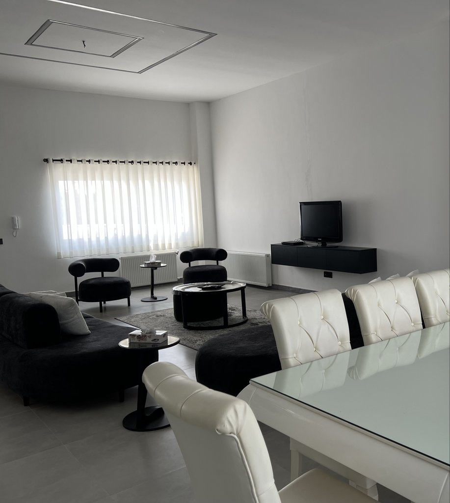 ویلا سه خوابه دوبلکس سفيد حاجی کلا