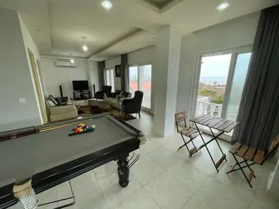 ویلا سه خوابه ساحلی استخردار چهارفصل حسین زاده