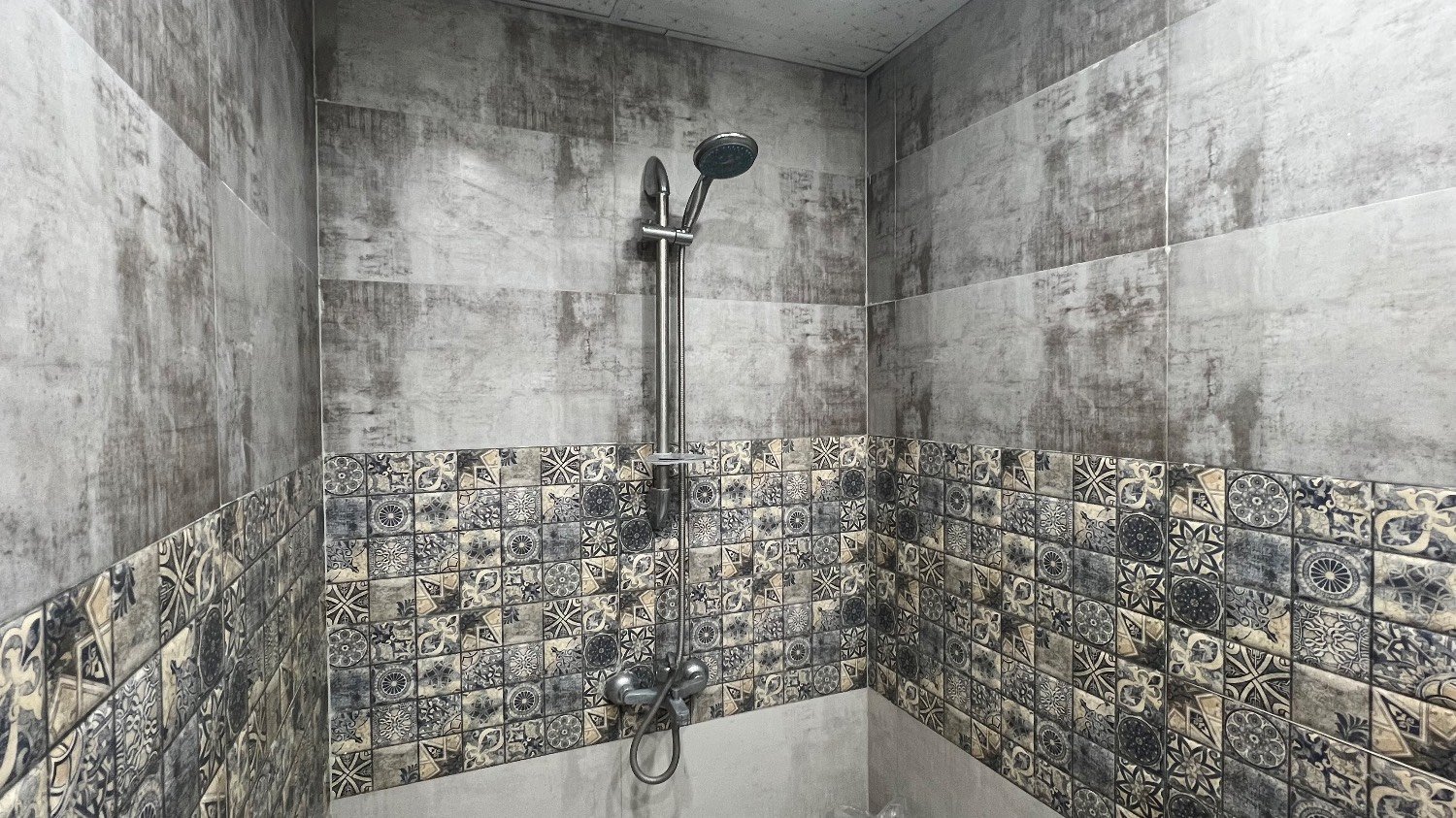 ویلا دوخوابه عمارت انجم آباد