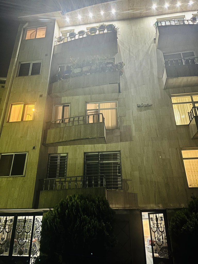 آپارتمان دوخوابه آریافر