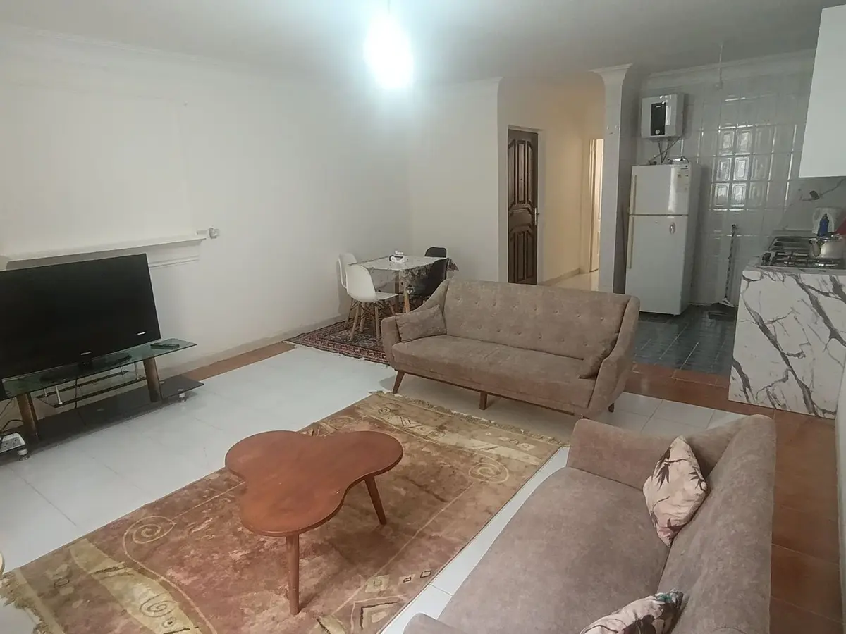 آپارتمان یک خوابه مینا