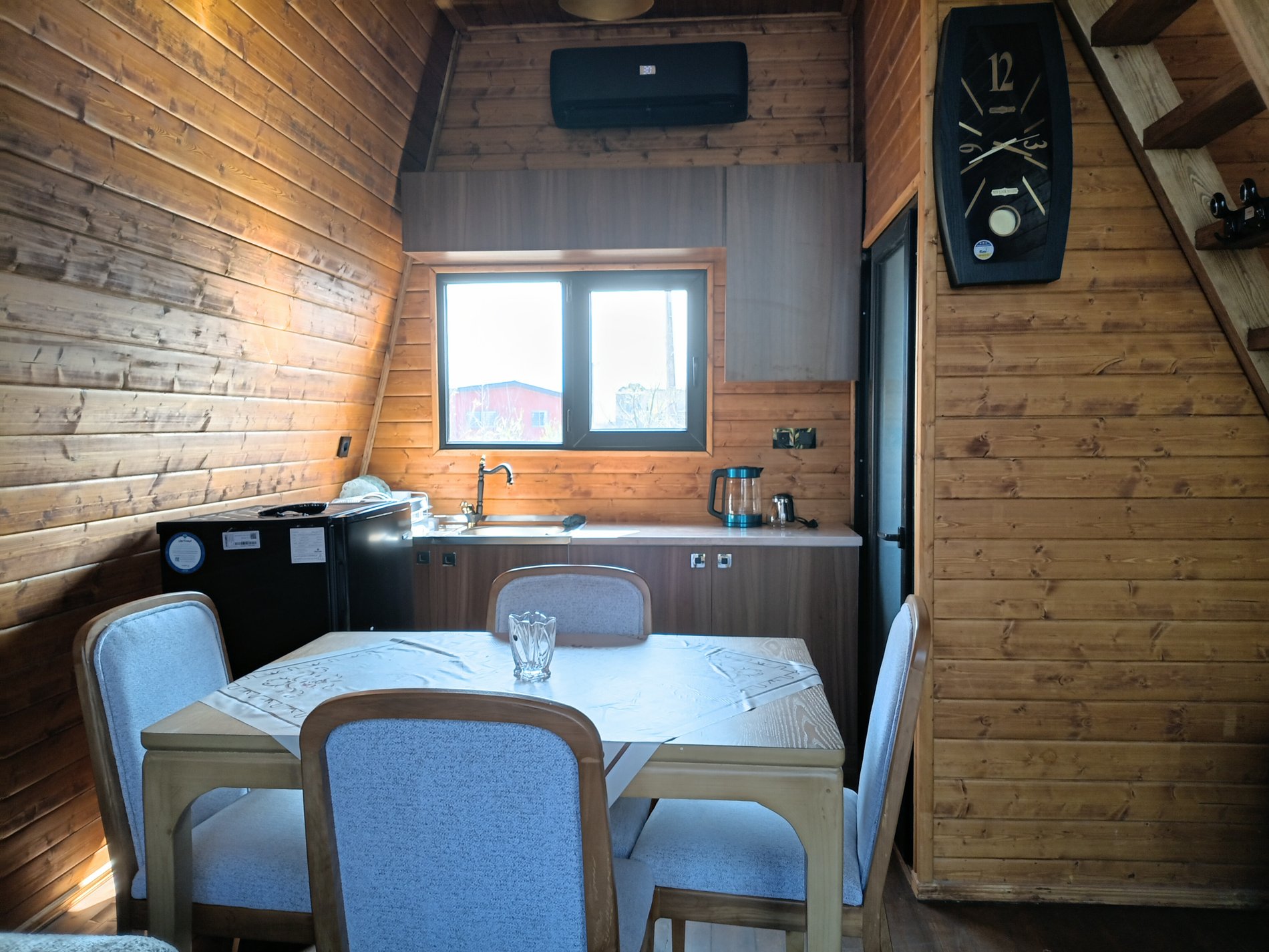 بومگردی شهرک شاهان  - واحد ۲