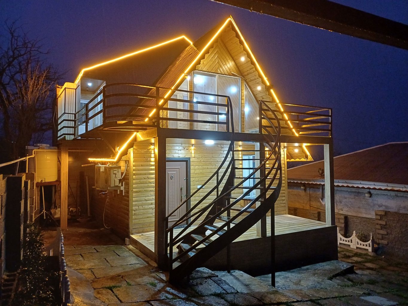 ویلا سه خوابه سوئیسی گل مریم