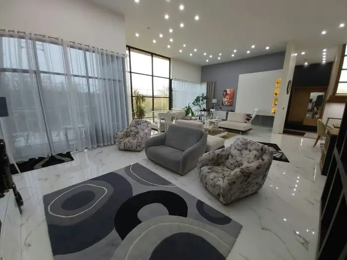 سه خوابه استخردار چناری