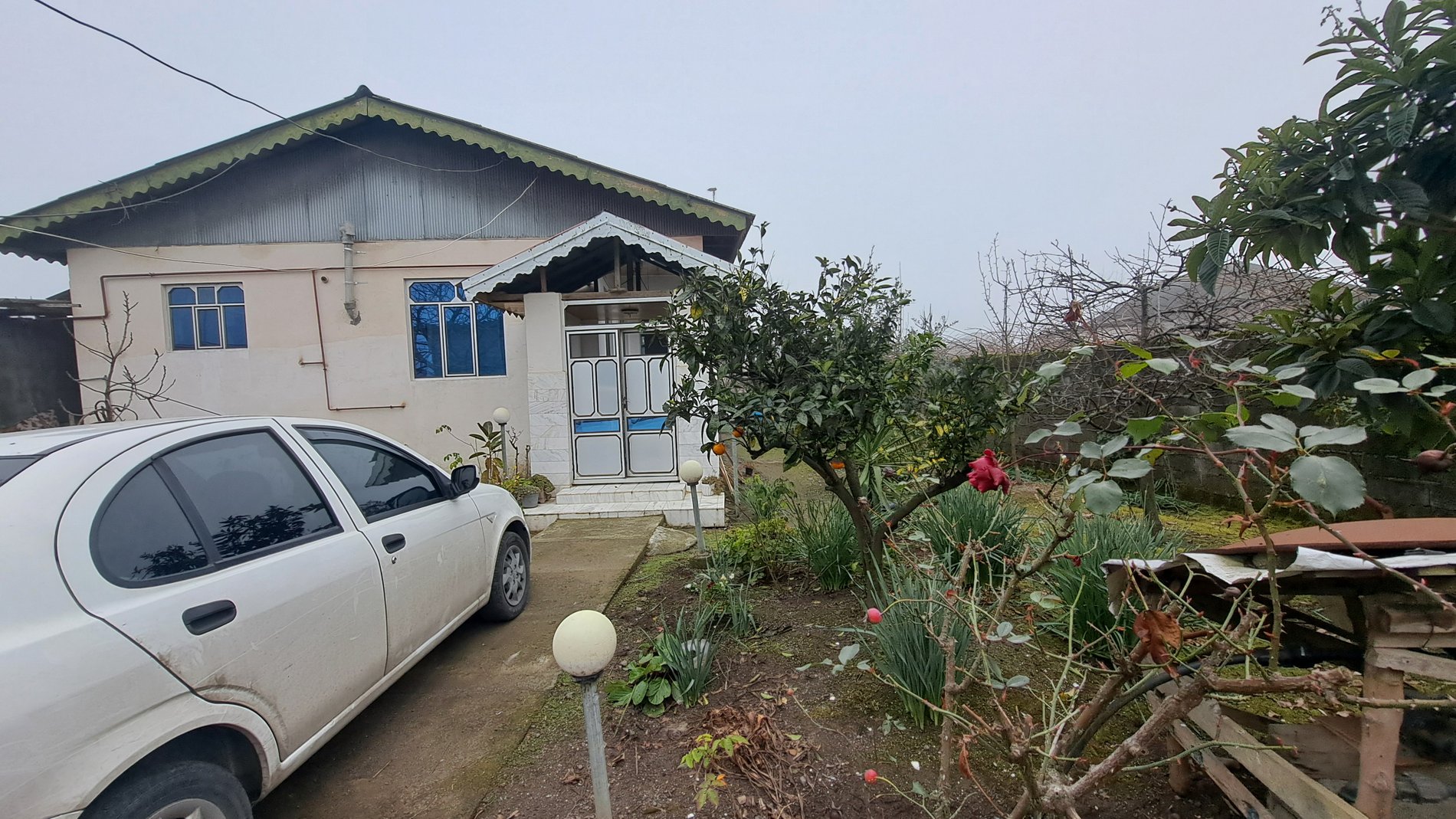 ویلا یک خوابه  حیاط خاطره ها