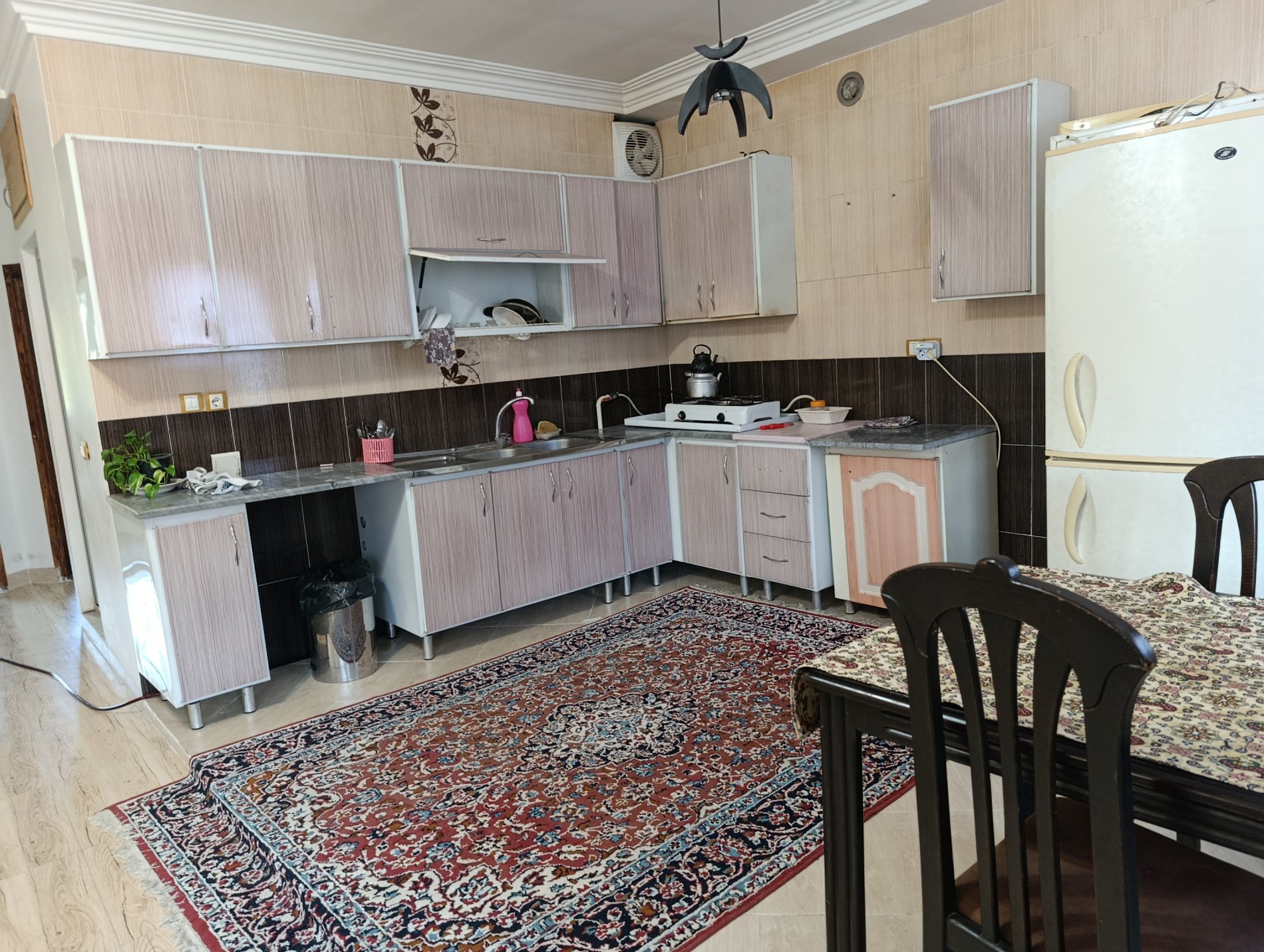 آپارتمان دوخوابه باقری 5
