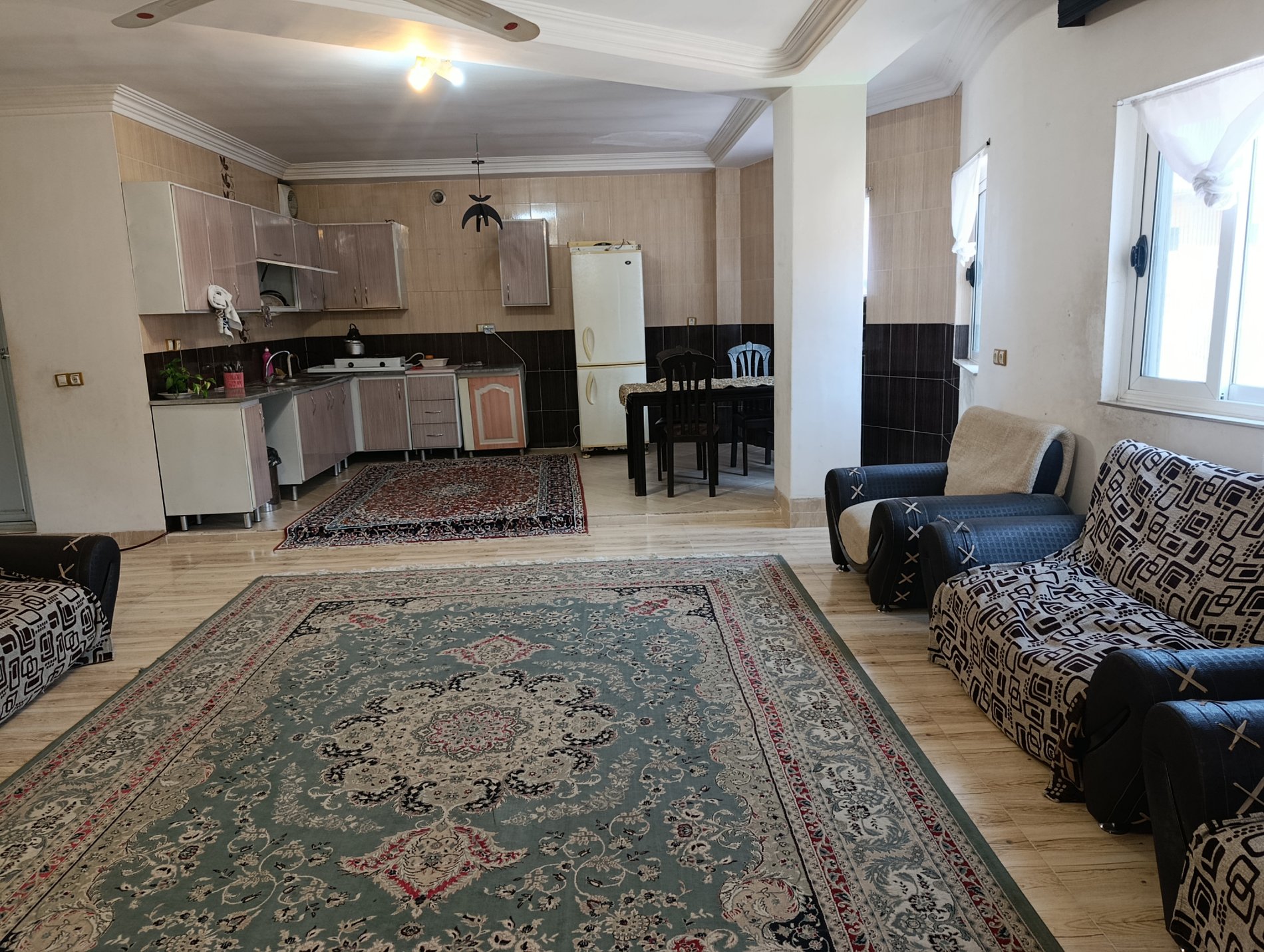 آپارتمان دوخوابه باقری 5