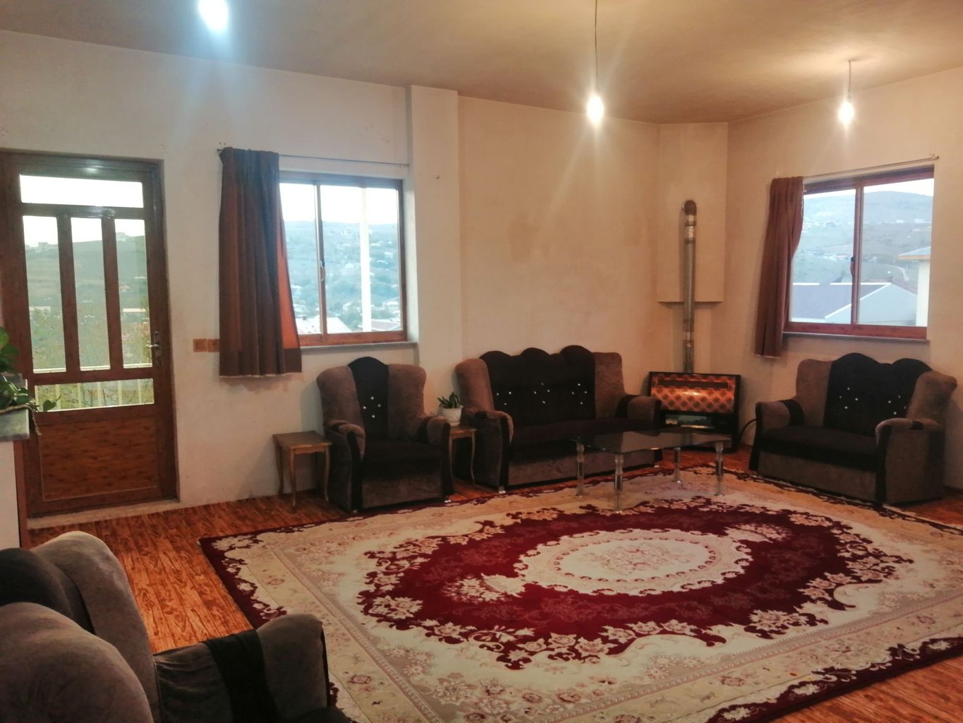 آپارتمان دوخوابه مسافر