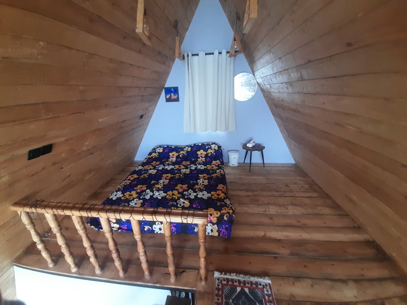 کلبه دوخوابه سوئیسی چاوش ۱