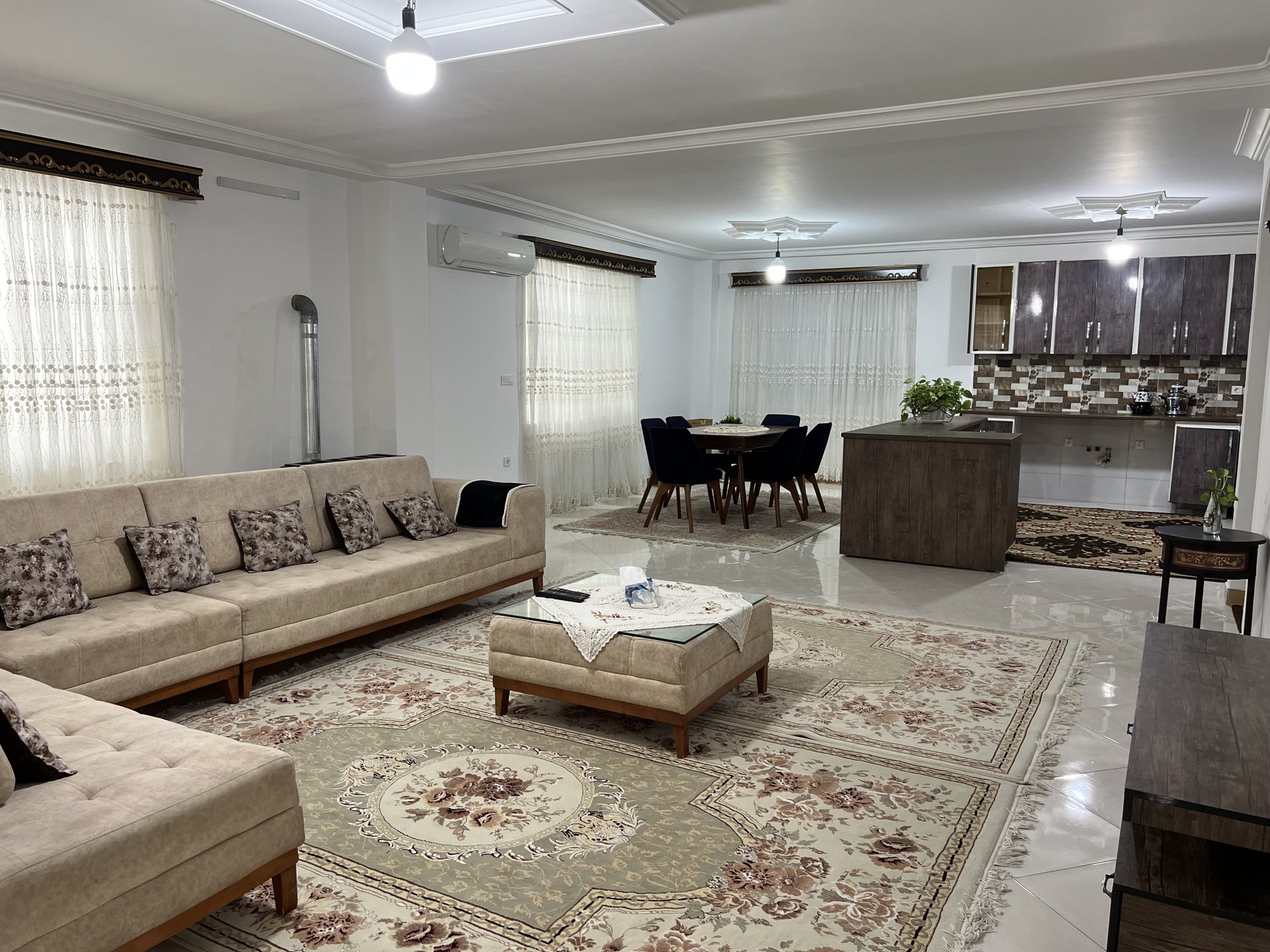 ویلا دوخوابه استخردار آبگرم قلعه