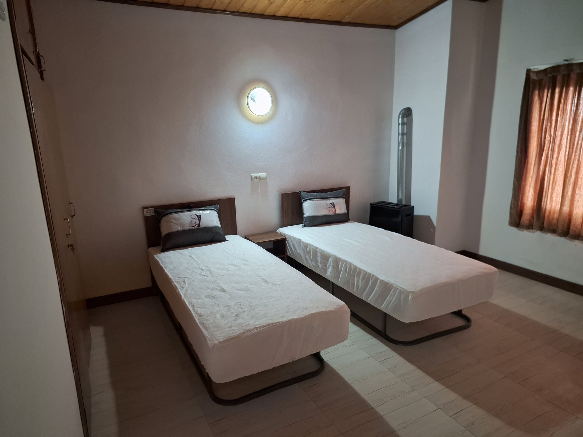 مجتمع اقامتگاهی انصاری ملکار - واحد دوخوابه ساحلی