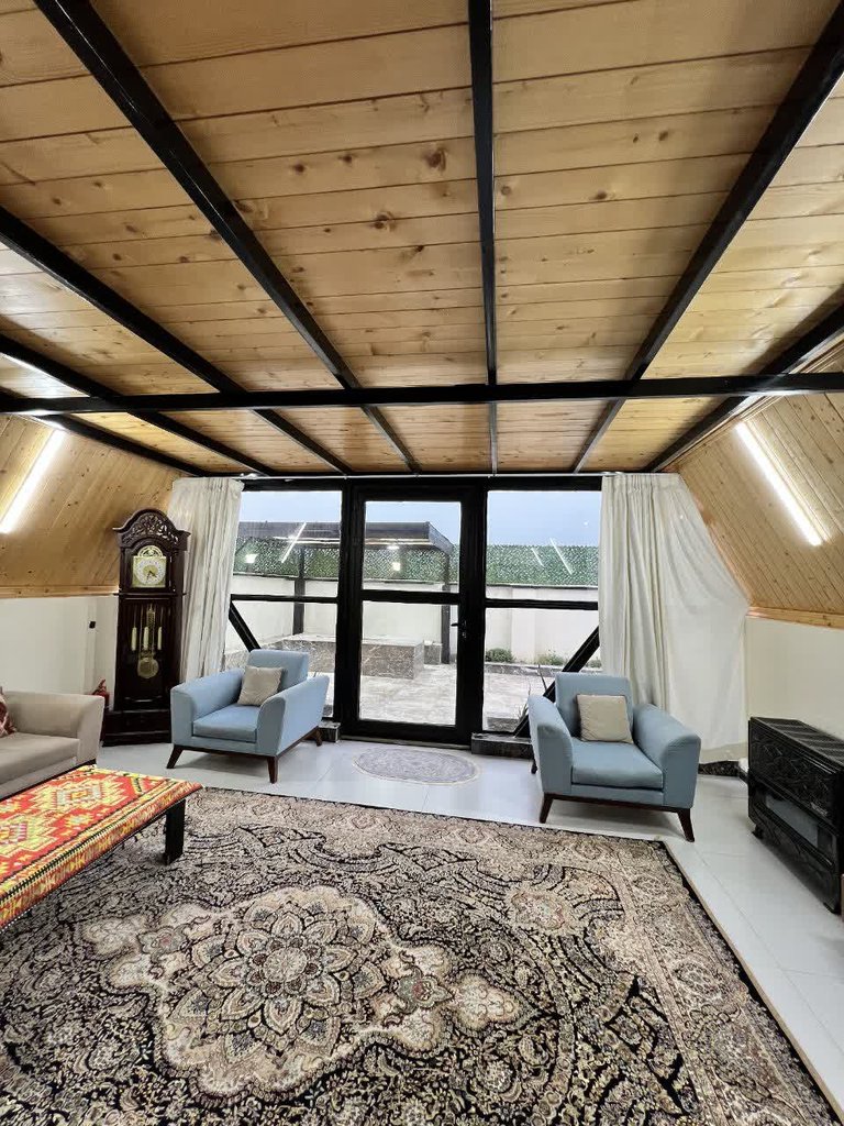 کلبه دوخوابه استخردار آبگرم ماه سرخ
