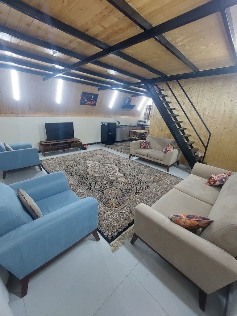 کلبه دوخوابه اسکاتلندی ماه سرخ