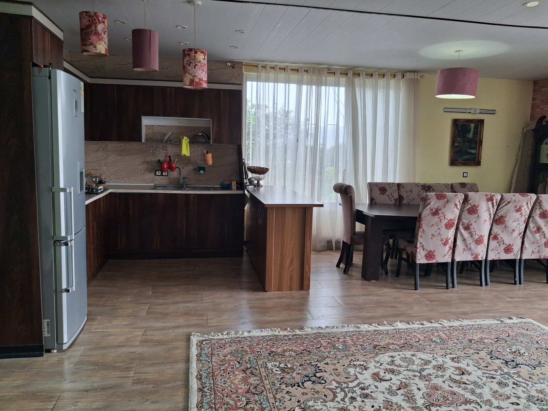 ویلا دوخوابه چهار ستون