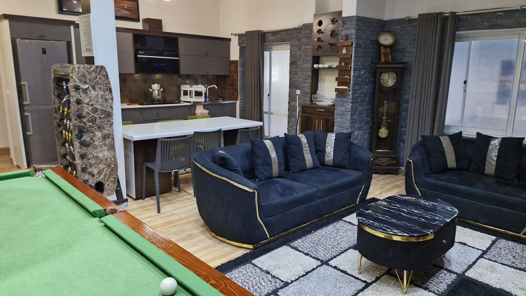 سه خوابه استخردار سرچشمه آراد