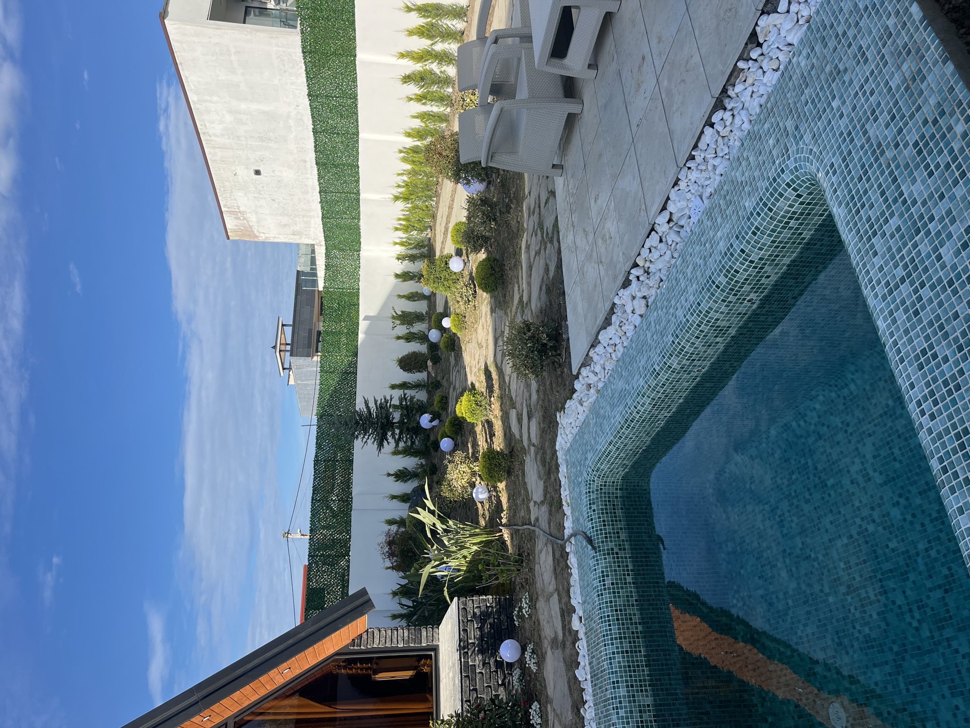 کلبه دوخوابه استخردار آبگرم نوبل