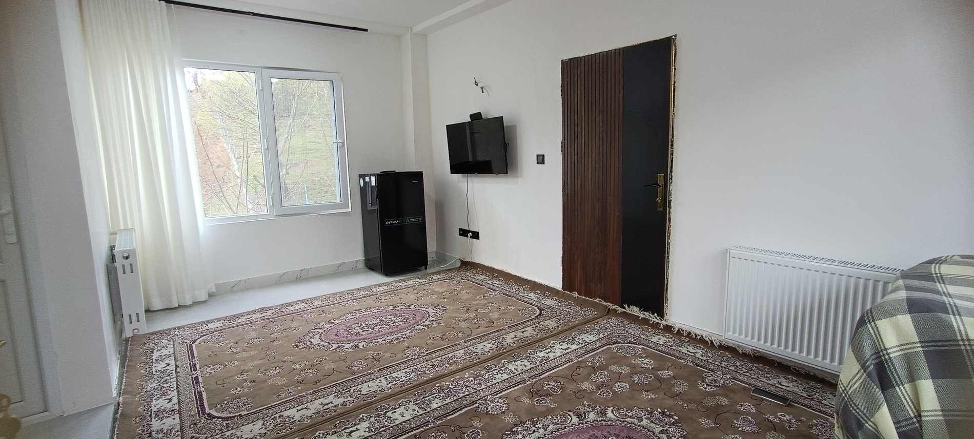 مجتمع اقامتی ماهنشین - کد ۱۳۸۲