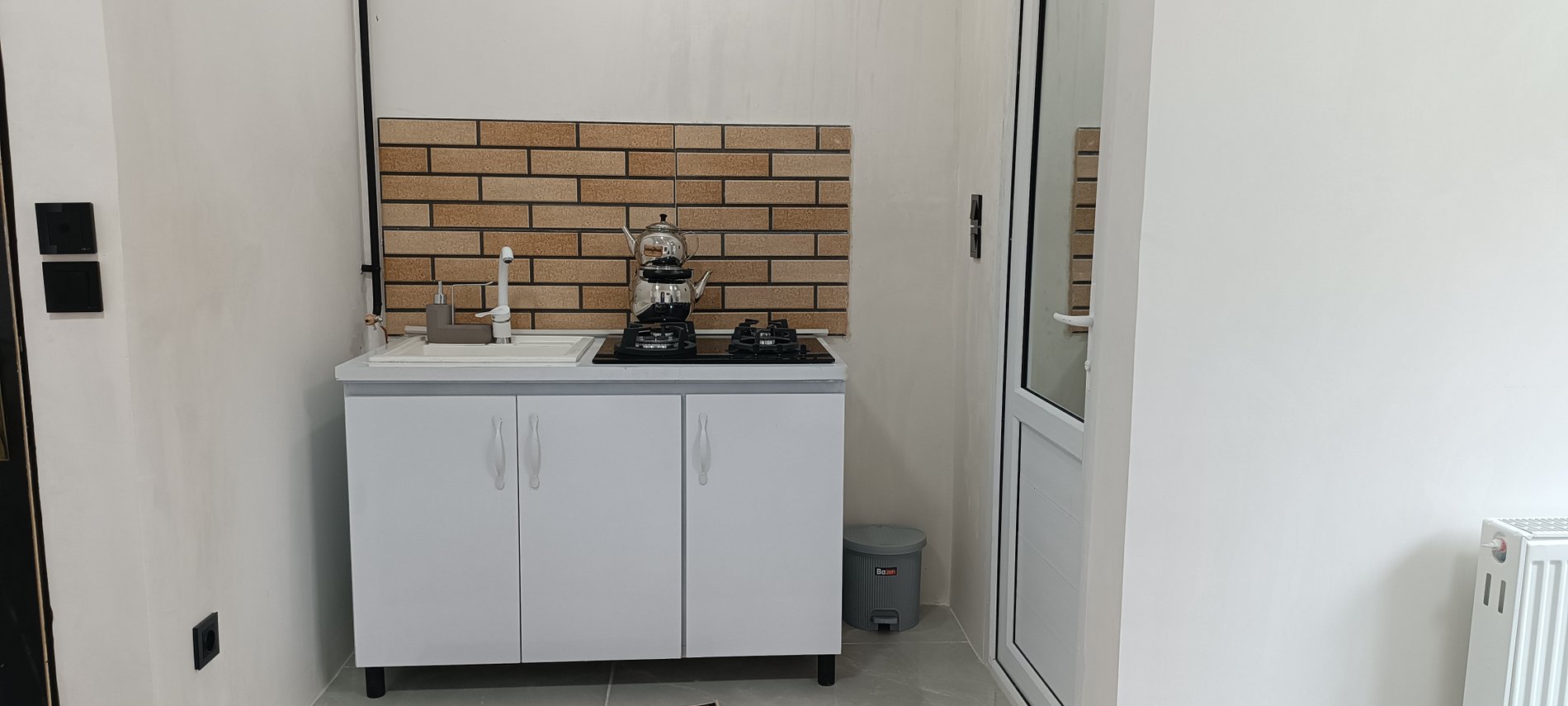 مجتمع اقامتگاهی ماهنشین - کد ۱۳۸۲