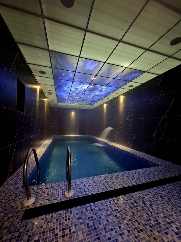 ویلا دوخوابه استخردار آبگرم دوبلکس جانا