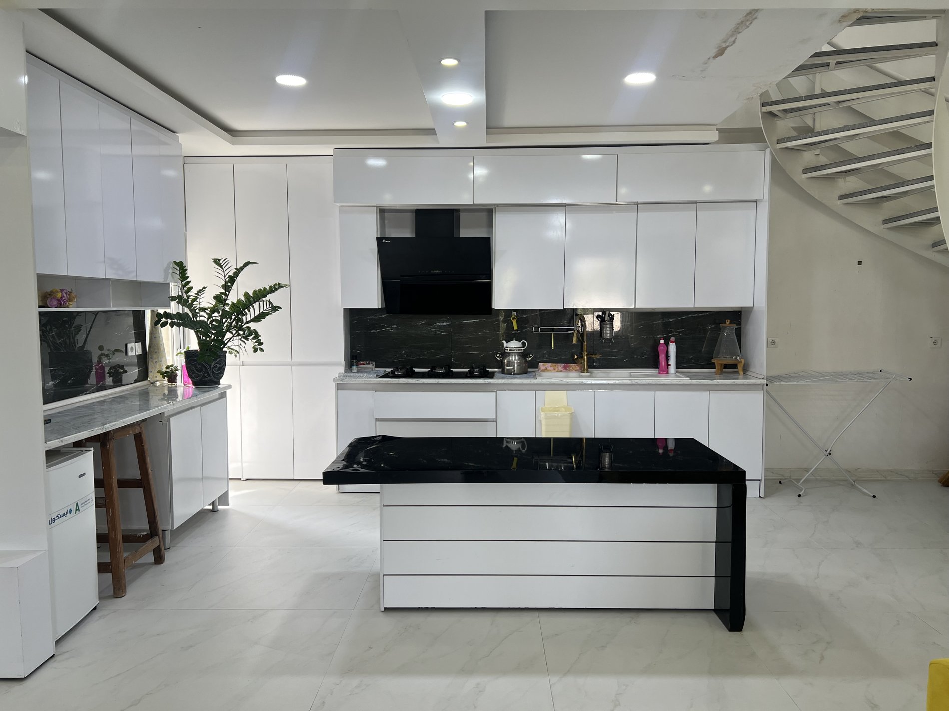 ویلا سه خوابه دوبلکس آریایی