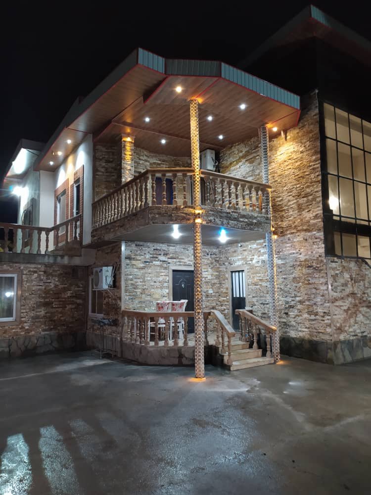 ویلا چهارخوابه استخردار آبگردم کسری