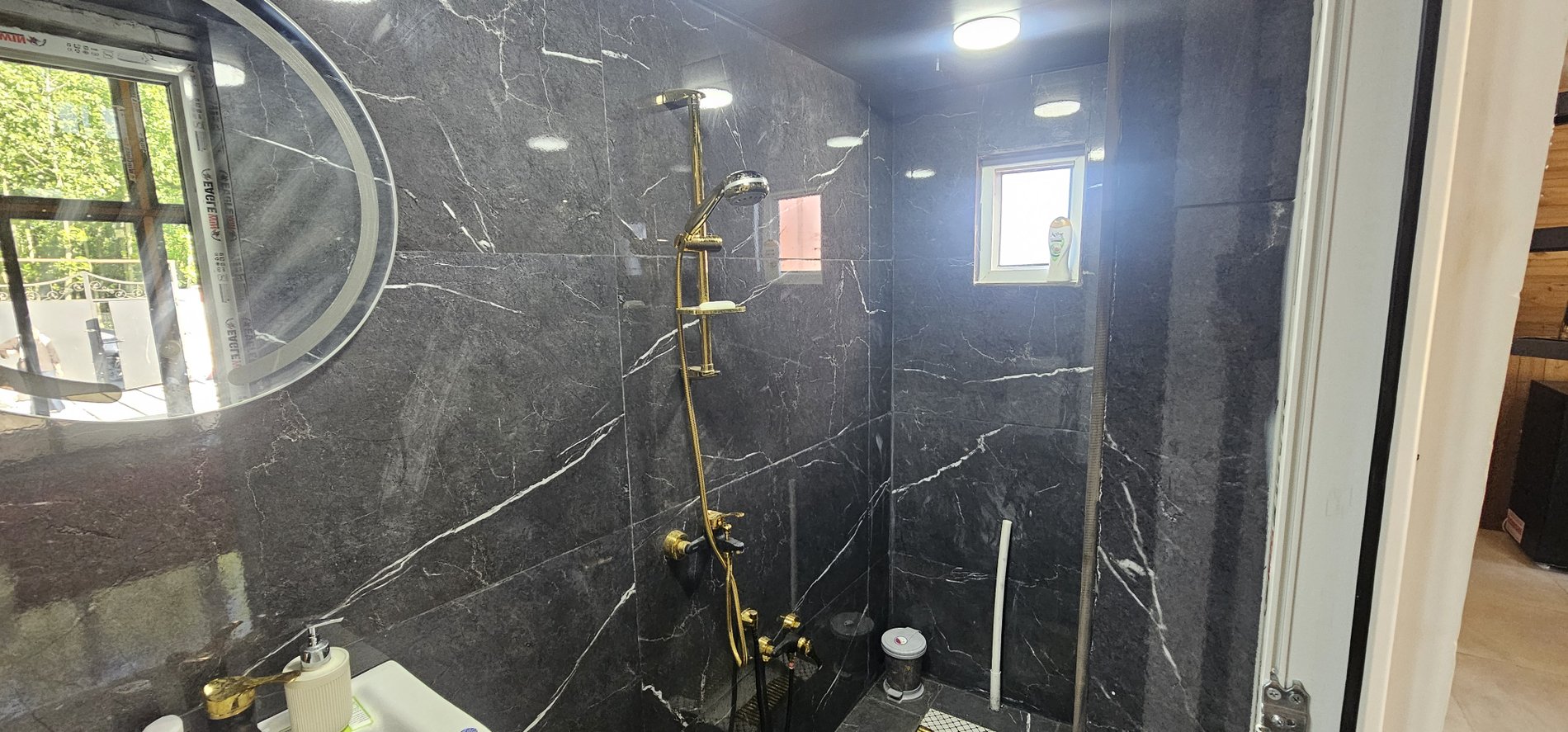 کلبه یک خوابه نیکی