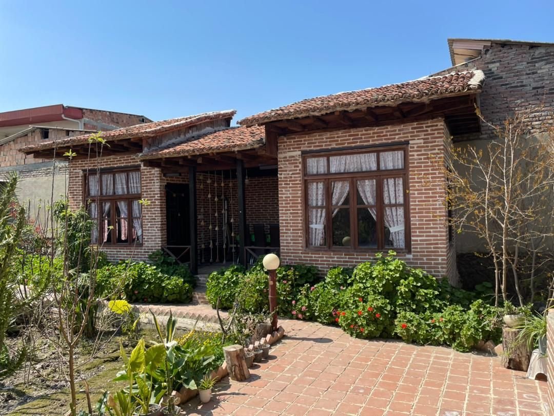 توراندخت - واحد کلبه آسایش