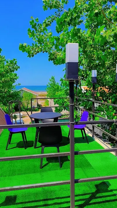 کلبه دوخوابه ساحلی کارن