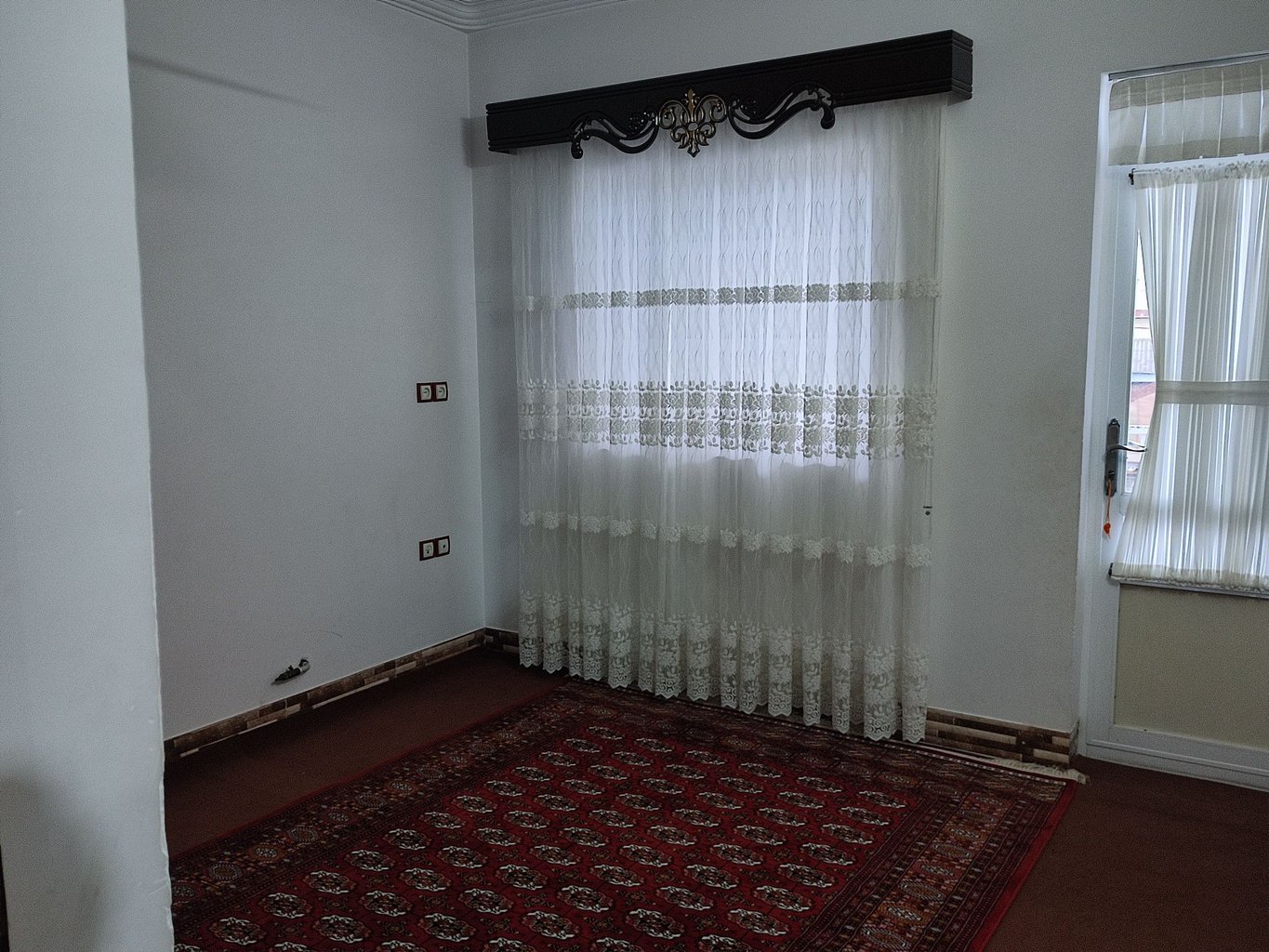 سوئیت یک خوابه پایگل