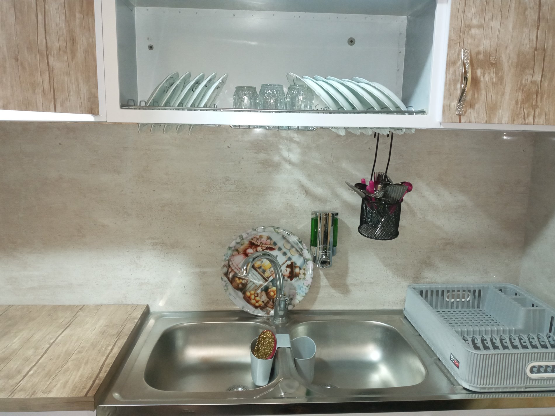 دوخوابه گلستان دوقلوها