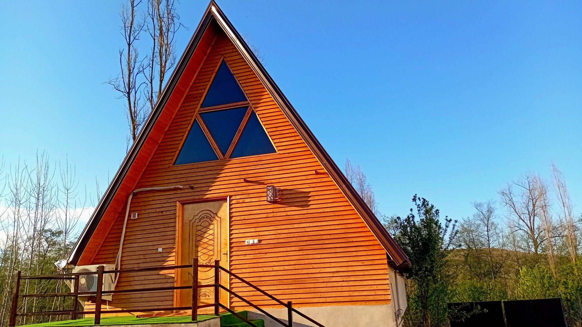 کلبه یک خوابه سوئیسی دوبلکس مریم 1