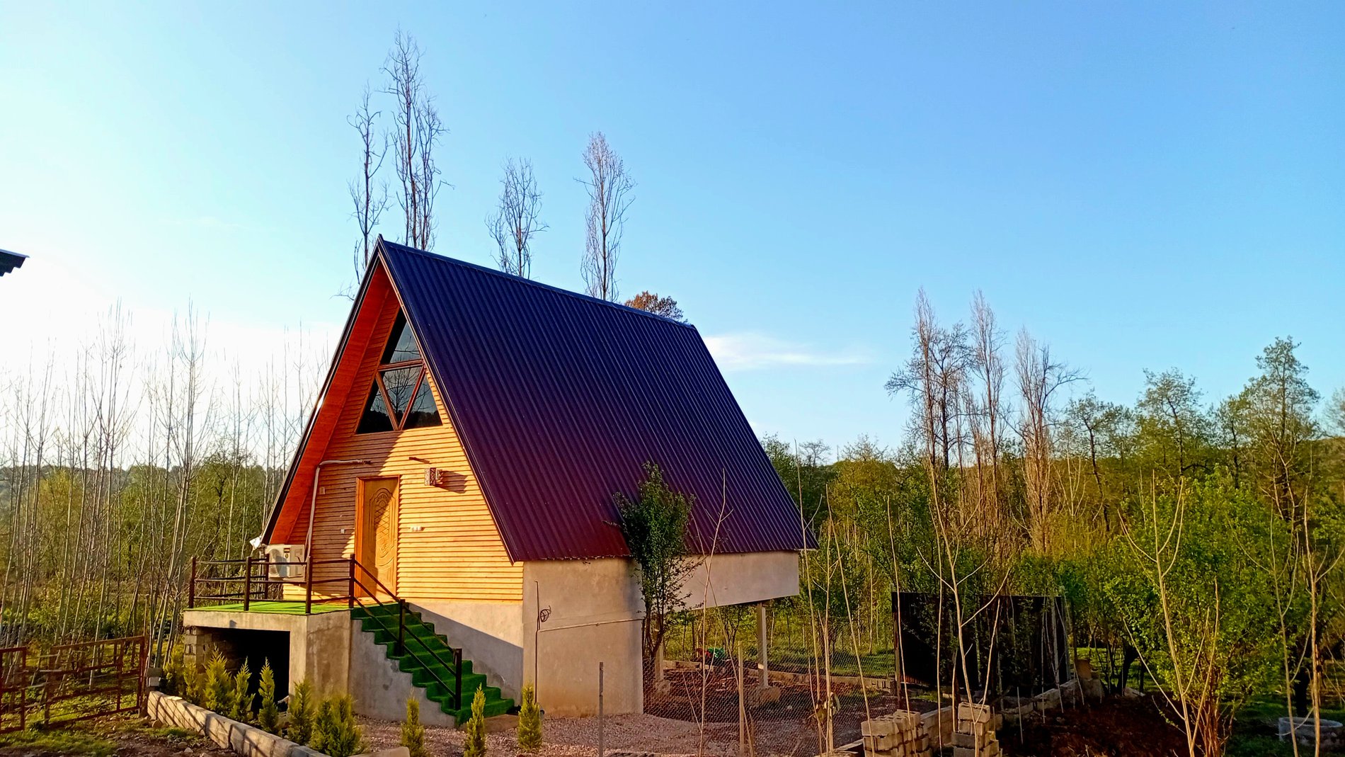 کلبه یک خوابه سوئیسی دوبلکس مریم 1