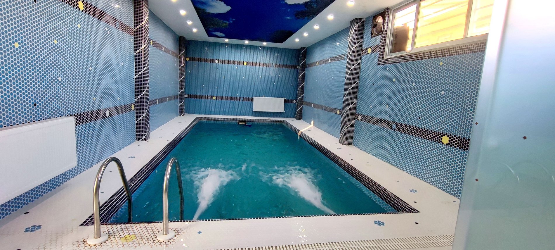 دوخوابه استخردار چهارفصل البرز 1