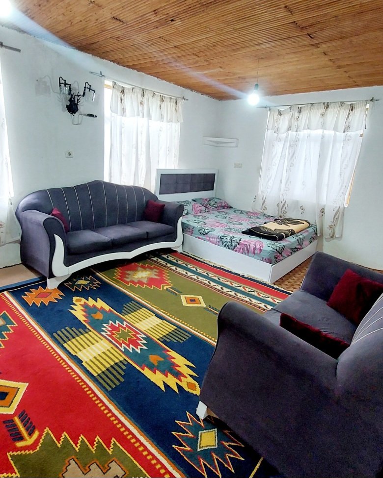 سه خوابه روستایی خندان