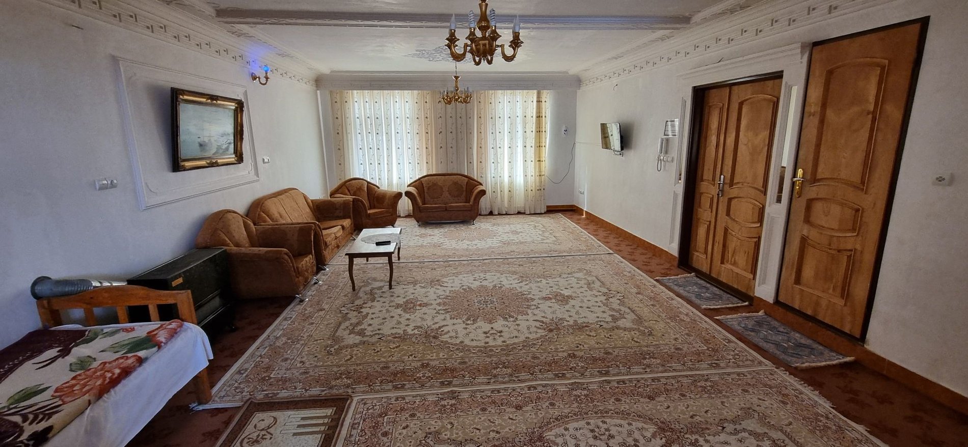 Image 0