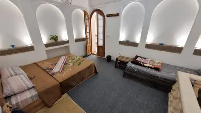 بومگردی خاتون - واحد سيمين