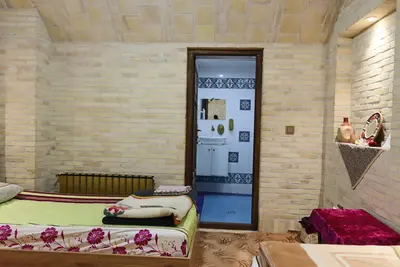 بومگردی خاتون - واحد ایراندخت