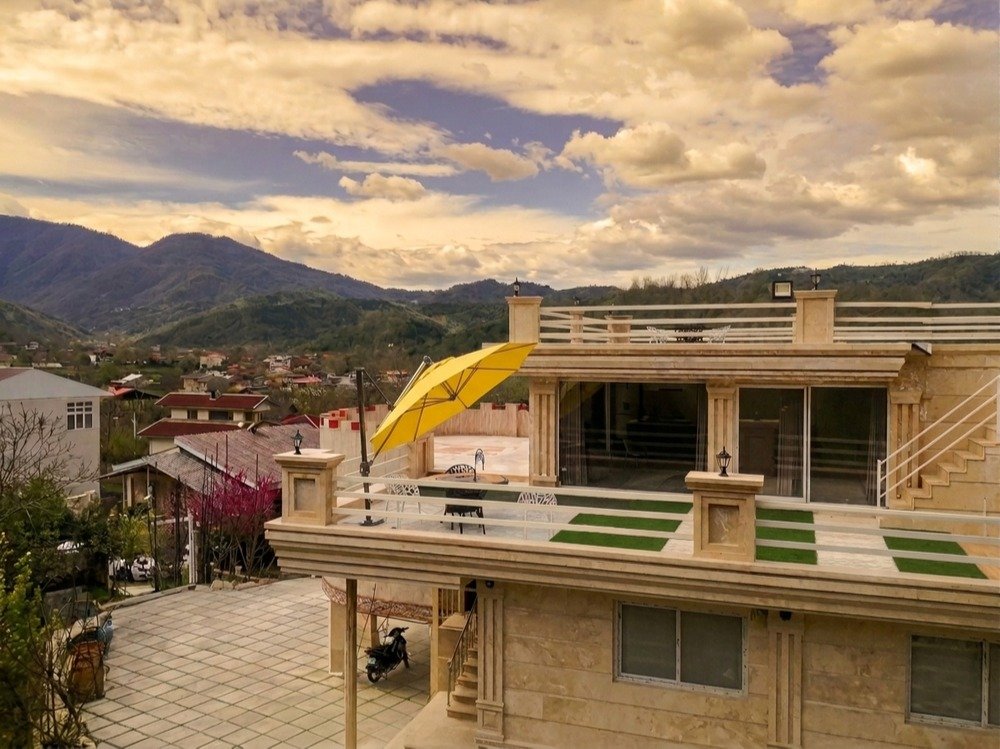 ویلا دوخوابه جنگلی جکوزی دار دلا