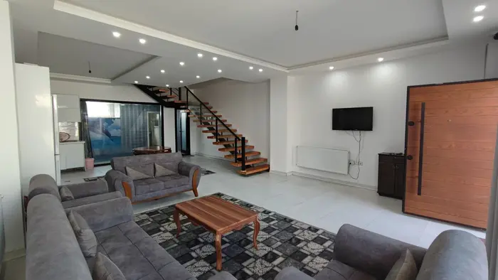 ویلا دوخوابه استخردار آبگرم محسن 2