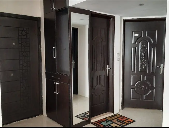آپارتمان دوخوابه بهراد 1 - ورودی 