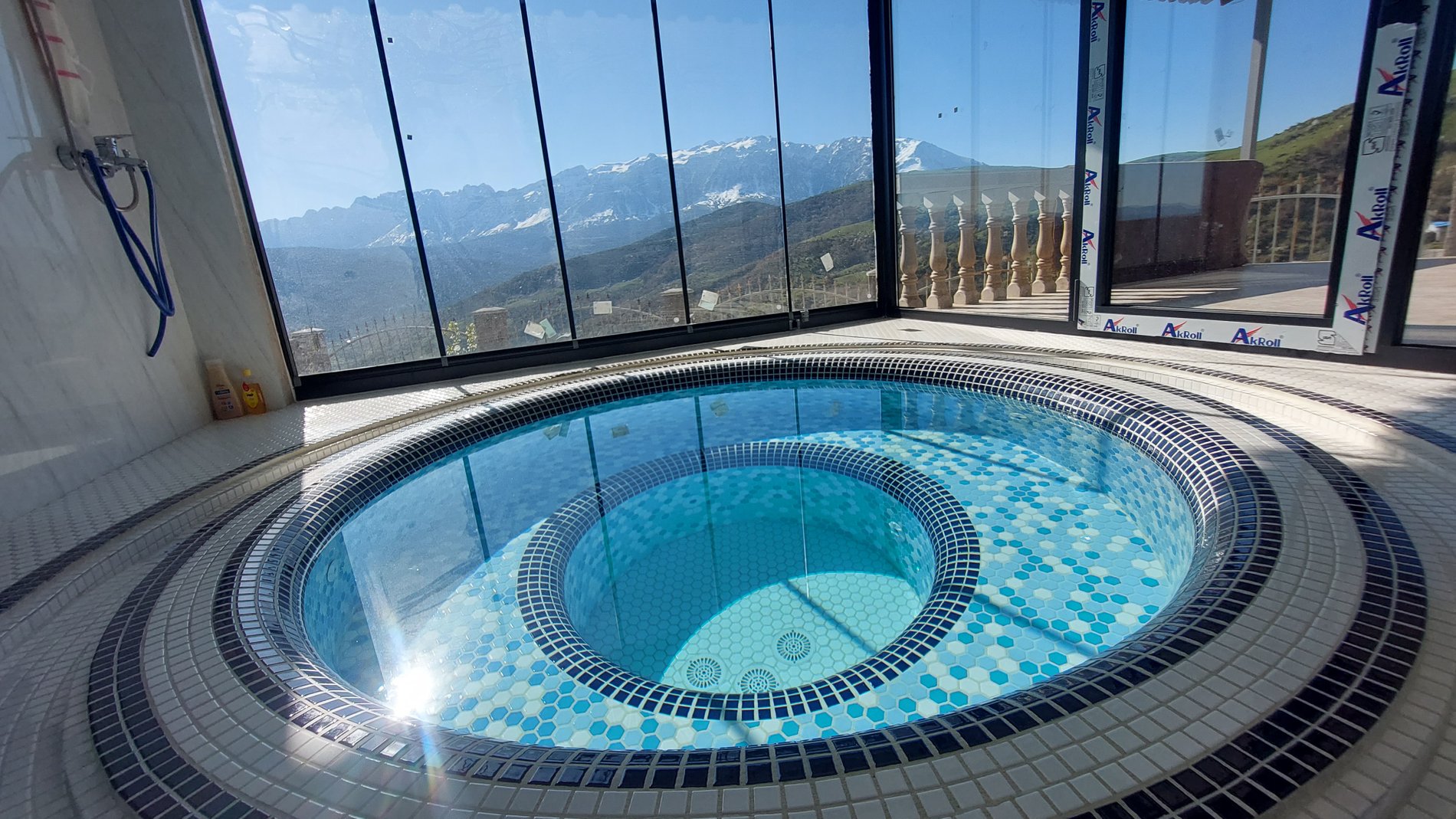 ویلا دوخوابه جنگلی جکوزی دار گرشا