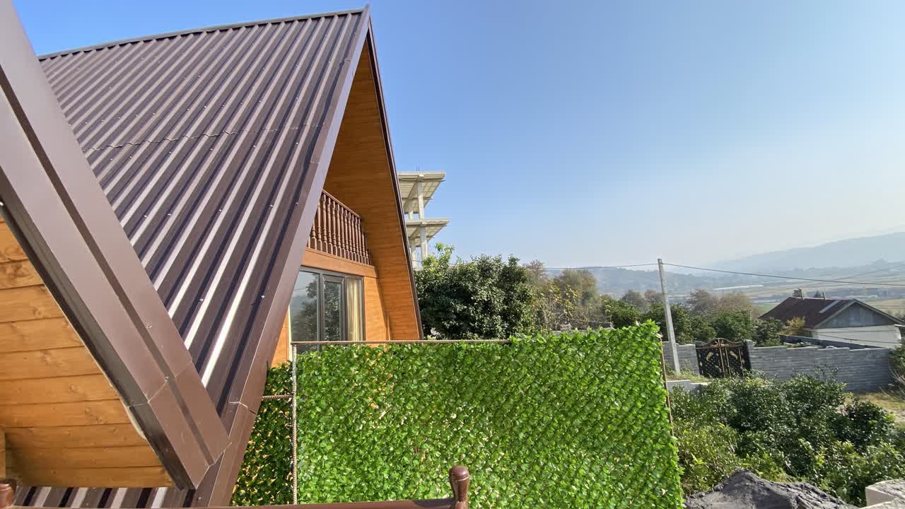 کلبه دوخوابه سوئیسی مهر رضا