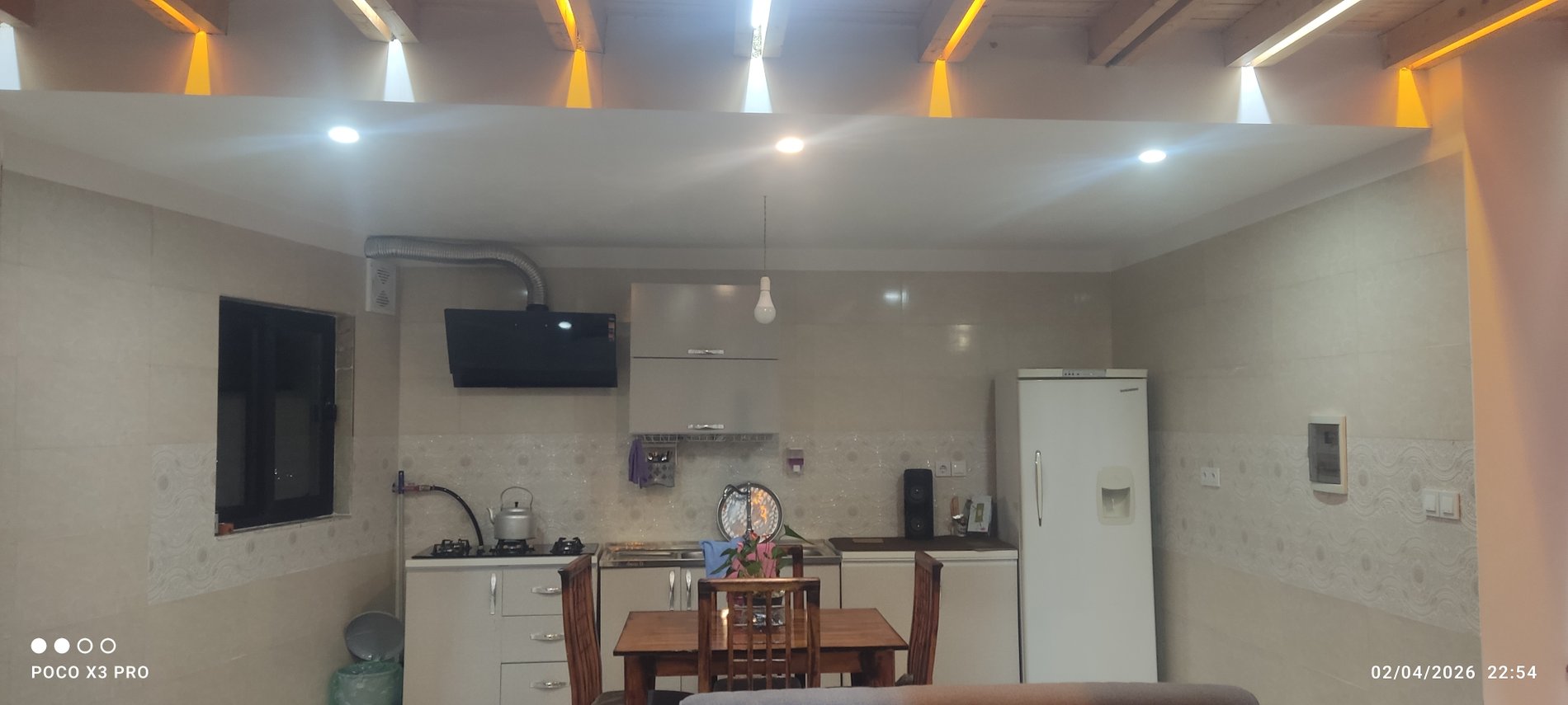 ویلا دوخوابه جنگلی دلپسند