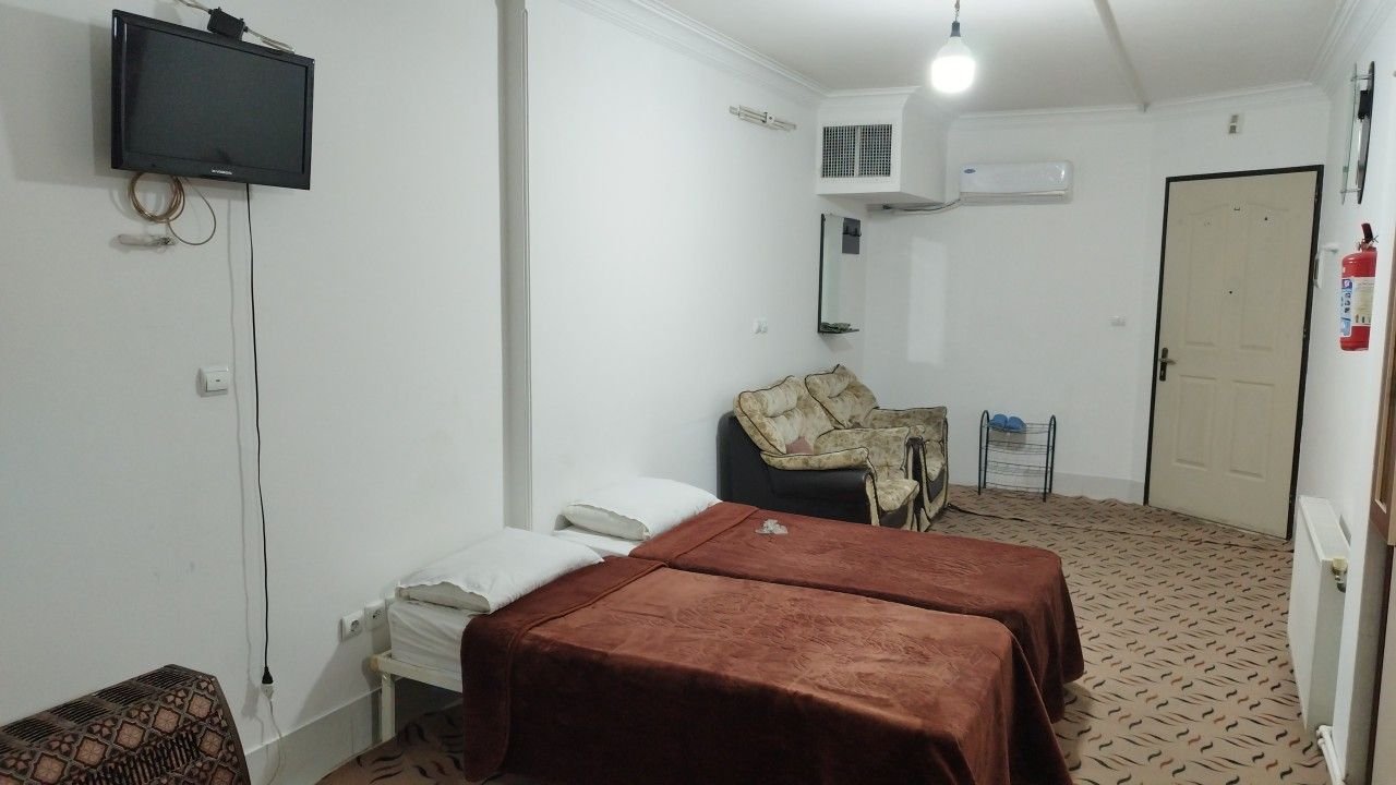 سوئیت دوخوابه جامع 105