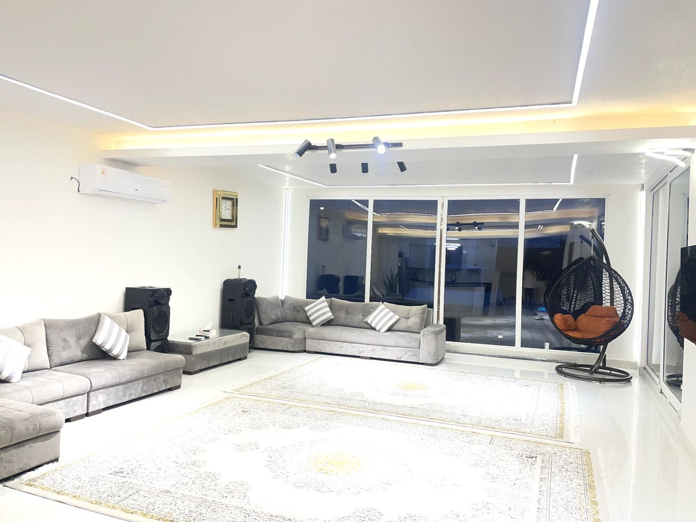 ویلا دوخوابه دوبلکس استخردار چهارفصل رشیدی